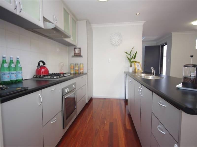 4/118 Eighth Avenue, Maylands WA 6051