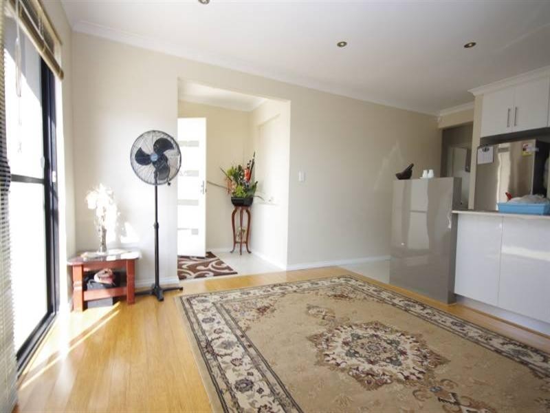 71a Eastdene Circle, Nollamara WA 6061