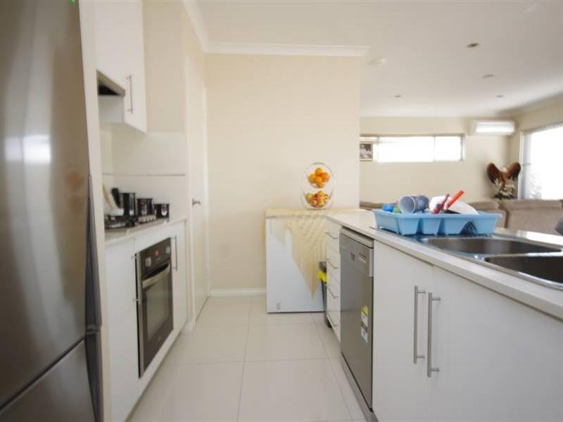 71a Eastdene Circle, Nollamara WA 6061