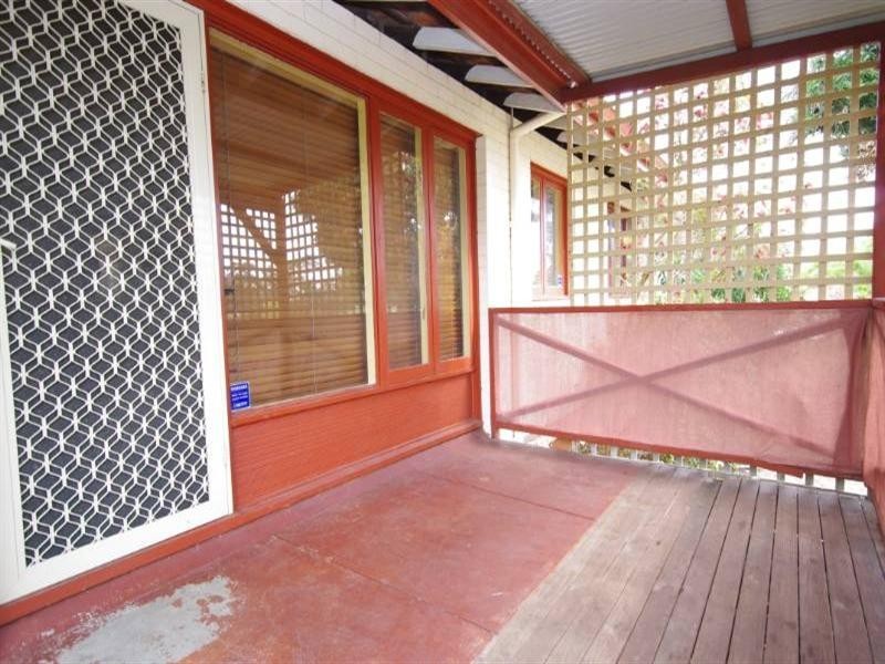 5 Bersted Street, Balga WA 6061