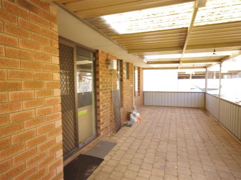 17 Honister Close, Balga WA 6061