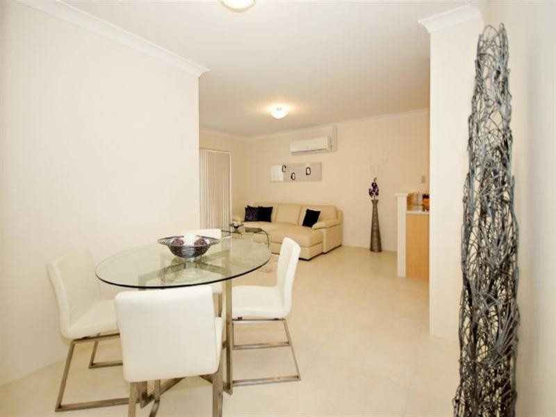 8b Mildmay Street, Balga WA 6061