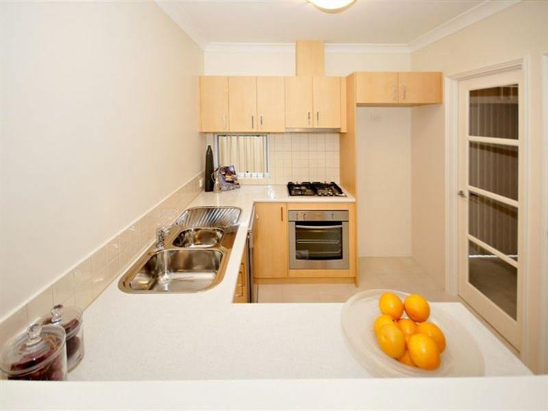 8b Mildmay Street, Balga WA 6061