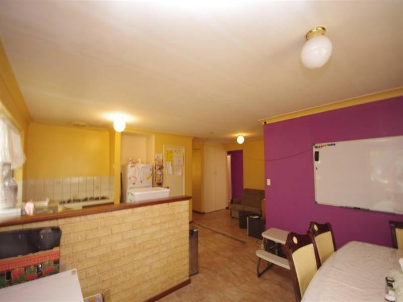 11 Fragrant Gardens, Mirrabooka WA 6061