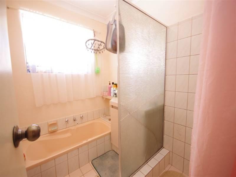 11 Fragrant Gardens, Mirrabooka WA 6061