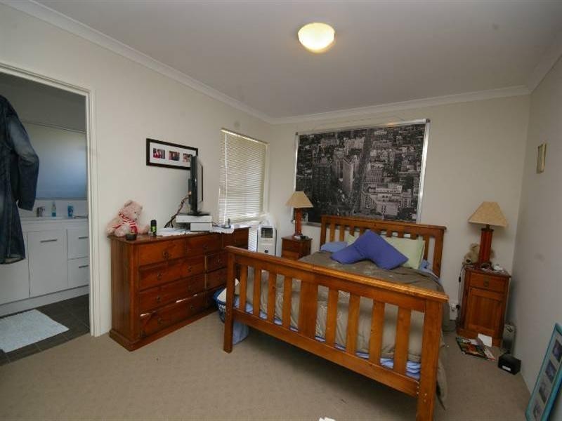 38 Heyshott Road, Balga WA 6061