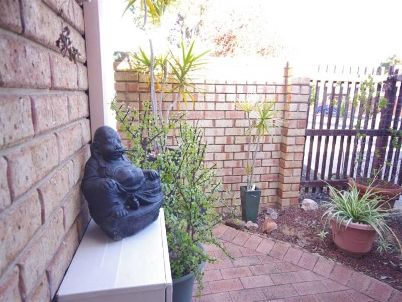 26b Pinewood Green, Mirrabooka WA 6061