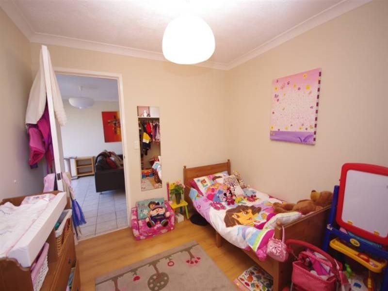 26b Pinewood Green, Mirrabooka WA 6061