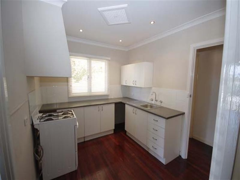 24 Keeley Way, Girrawheen WA 6064