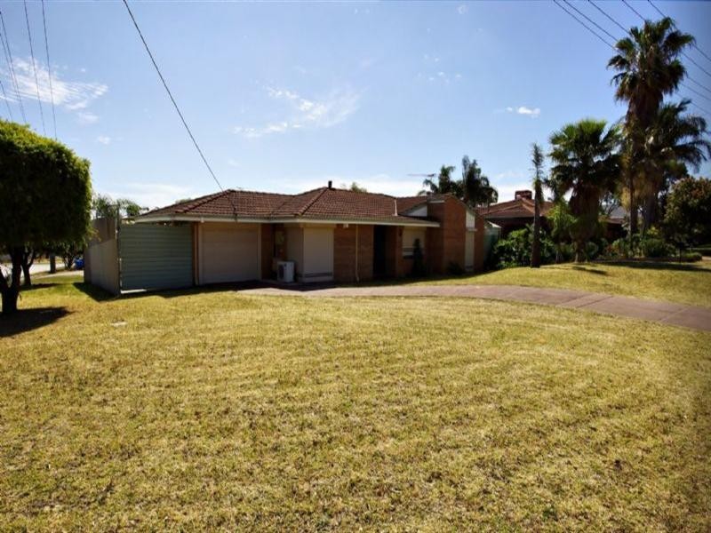 1 Kirkstone Place, Balga WA 6061