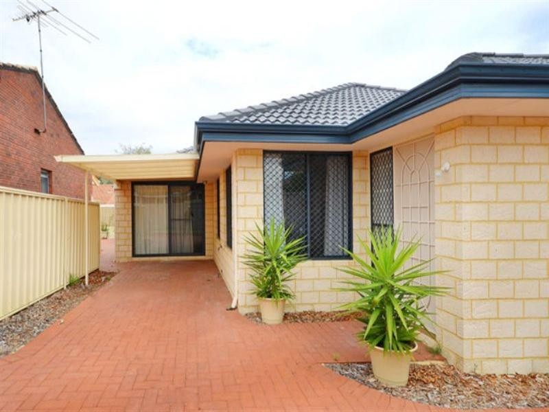 6a Durham Way, Westminster WA 6061