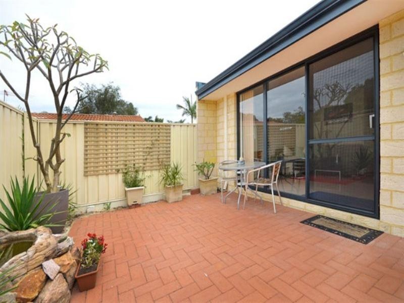 6a Durham Way, Westminster WA 6061