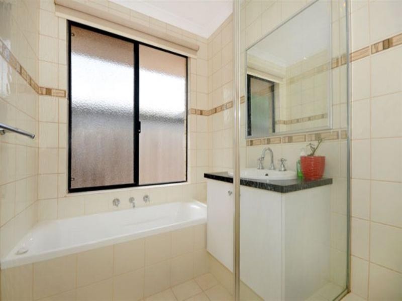 6a Durham Way, Westminster WA 6061