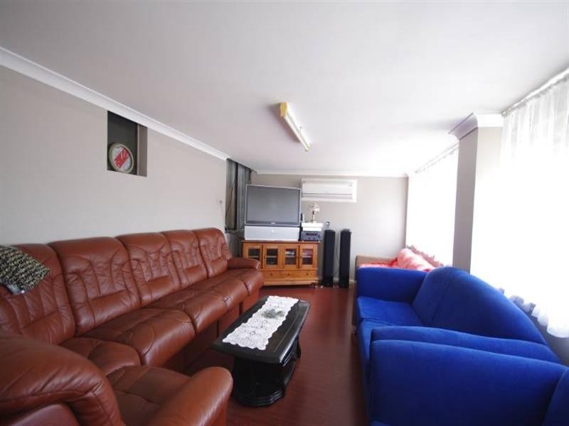 15 Stoate Place, Mirrabooka WA 6061