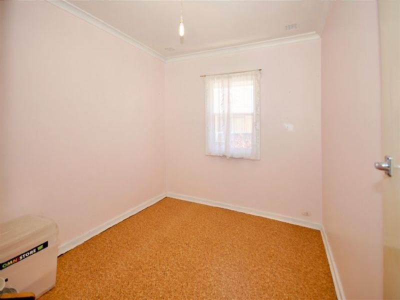 8 Preston Way, Balga WA 6061