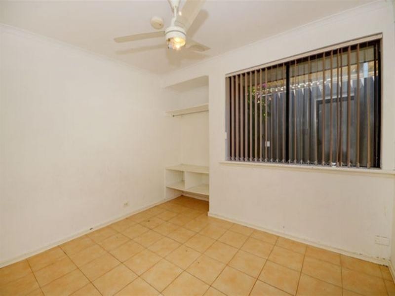 90 Girrawheen Avenue, Girrawheen WA 6064