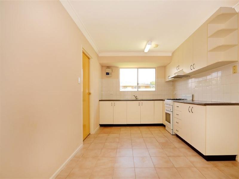 4 Harford Way, Girrawheen WA 6064