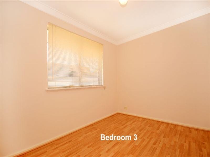 4 Harford Way, Girrawheen WA 6064