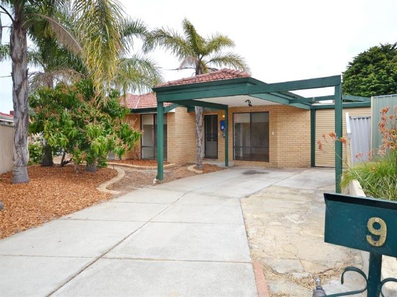 9 Pinetree Close, Alexander Heights WA 6064