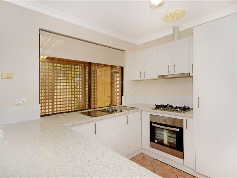 9 Pinetree Close, Alexander Heights WA 6064