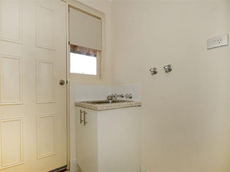 9 Pinetree Close, Alexander Heights WA 6064