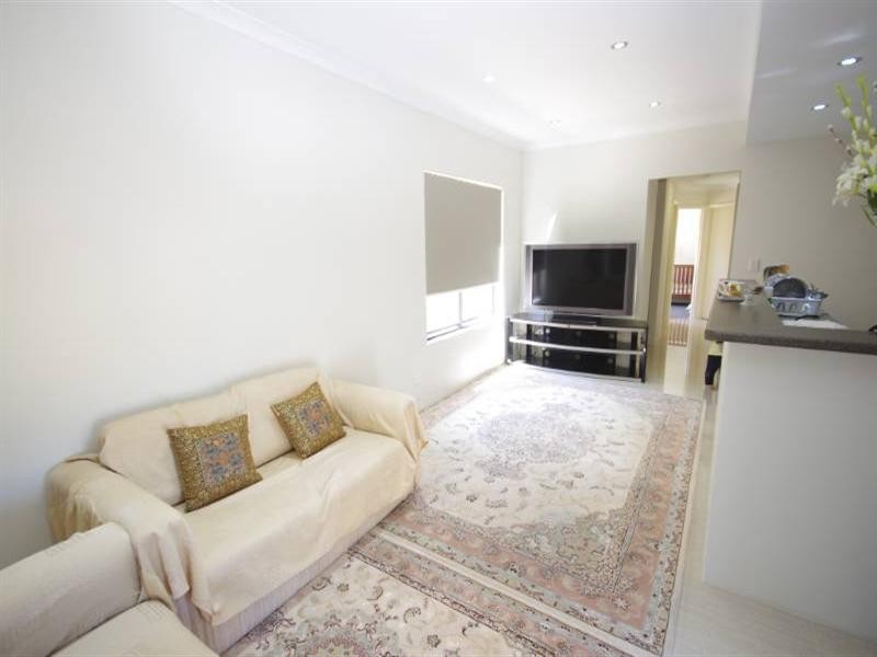 113c Ravenswood Drive, Westminster WA 6061