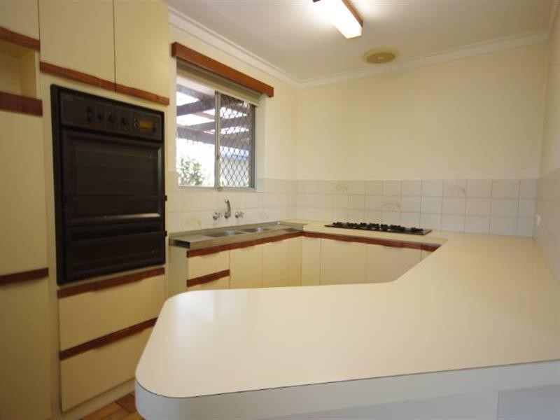 26 Whitworth Avenue, Girrawheen WA 6064