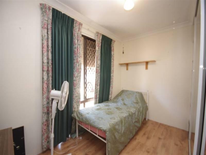 31 McFarlane Circle, Mirrabooka WA 6061