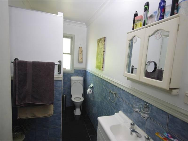 33 Pannell Way, Girrawheen WA 6064