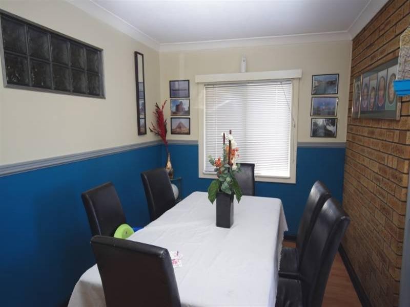 33 Pannell Way, Girrawheen WA 6064