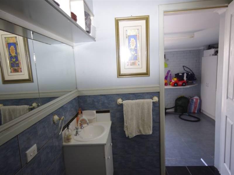 33 Pannell Way, Girrawheen WA 6064