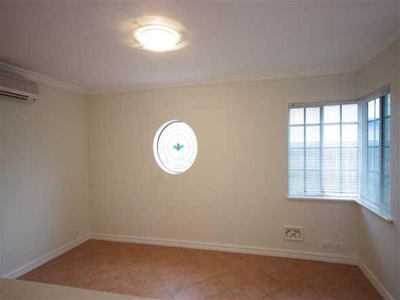 2/92 Tenth Avenue, Inglewood WA 6052