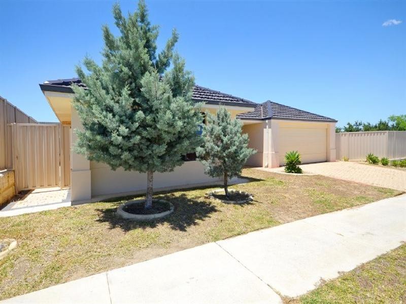 2 Fennell Rise, Darch WA 6065