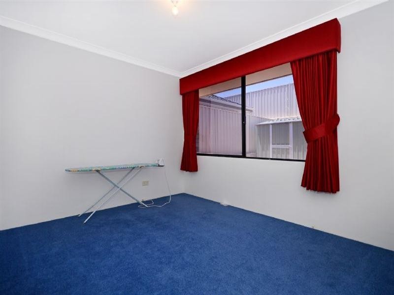 2 Fennell Rise, Darch WA 6065