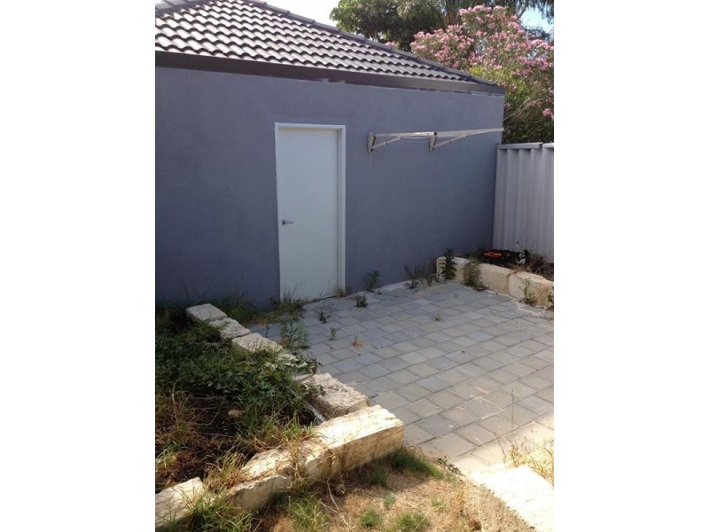 5 Mentone Road, Balga WA 6061