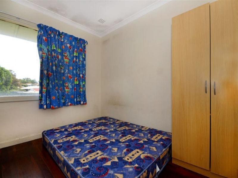 55 Nanovich Avenue, Girrawheen WA 6064