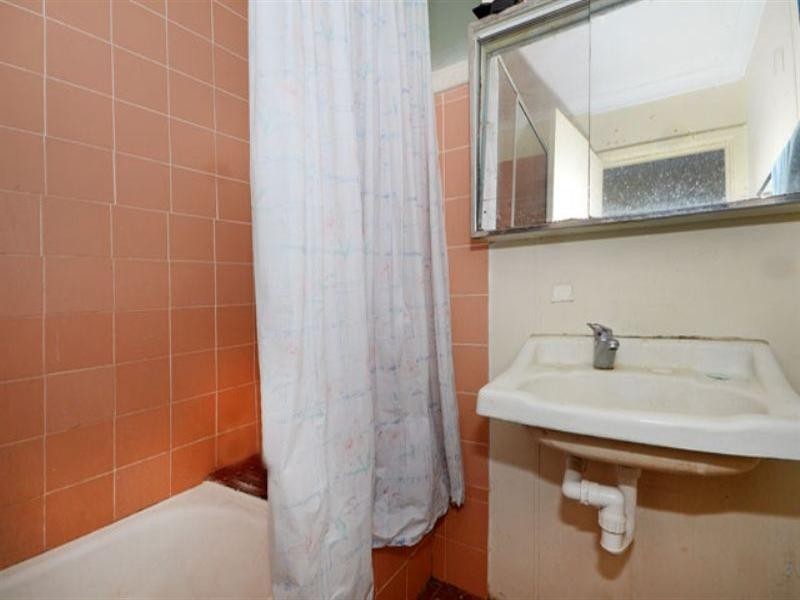 55 Nanovich Avenue, Girrawheen WA 6064