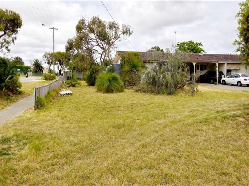10 Culloton Crescent, Balga WA 6061