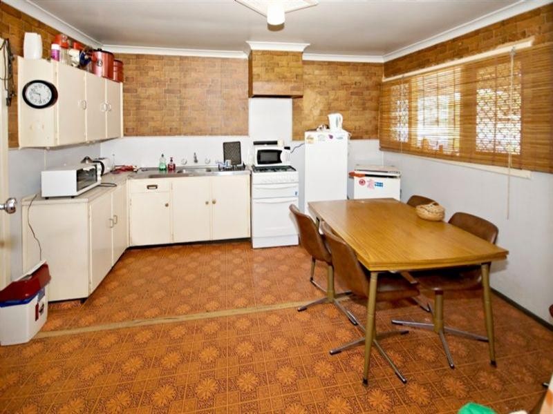 10 Culloton Crescent, Balga WA 6061