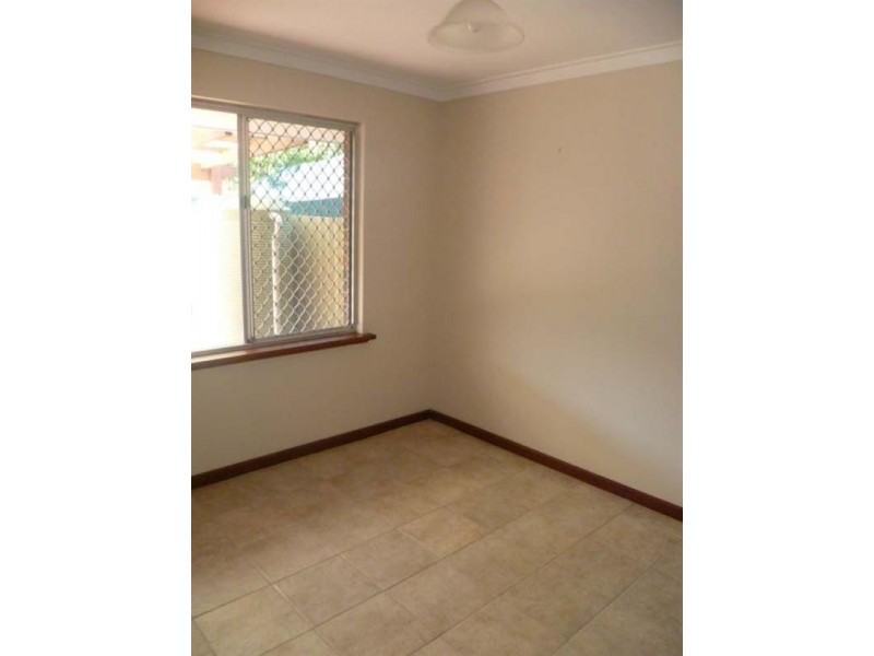 2/11 Margaret Street, Maylands WA 6051