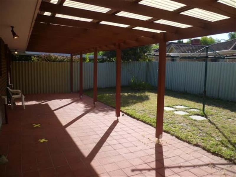 2/11 Margaret Street, Maylands WA 6051