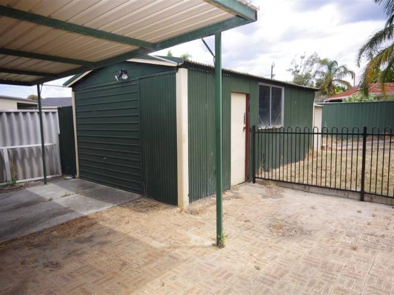 15 Swincer Way, Koondoola WA 6064
