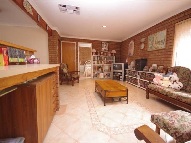 11 Romaro Court, Koondoola WA 6064