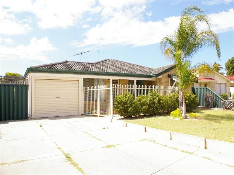 17 Caffrum Green, Mirrabooka WA 6061