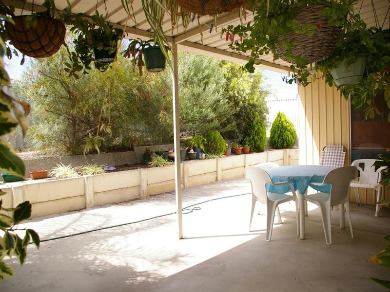 17 Caffrum Green, Mirrabooka WA 6061