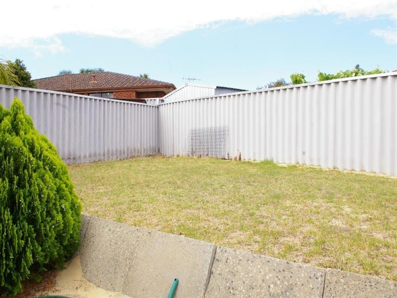 17 Caffrum Green, Mirrabooka WA 6061