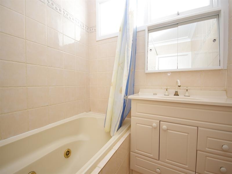 40 Harford Way, Girrawheen WA 6064