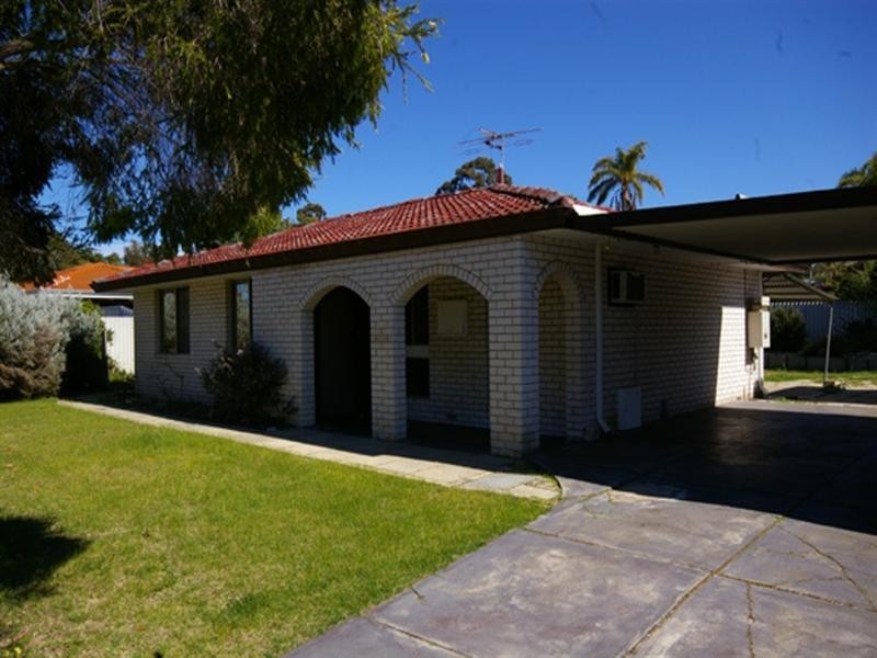 7 Yeaman Court, Koondoola WA 6064