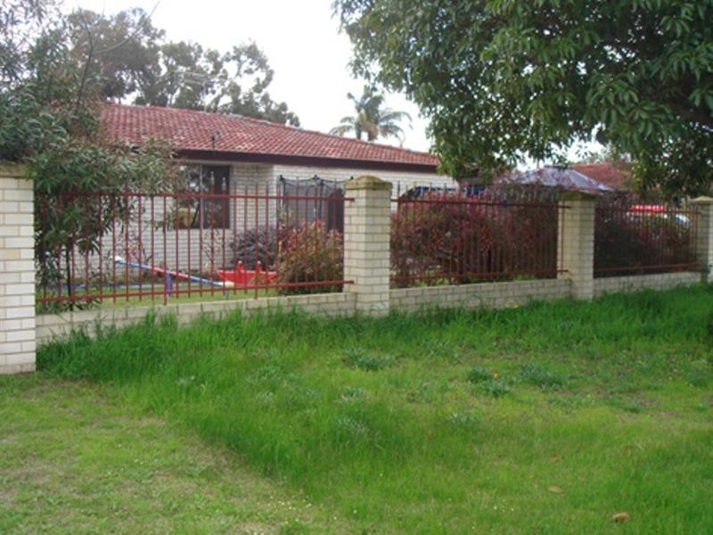 7 Yeaman Court, Koondoola WA 6064