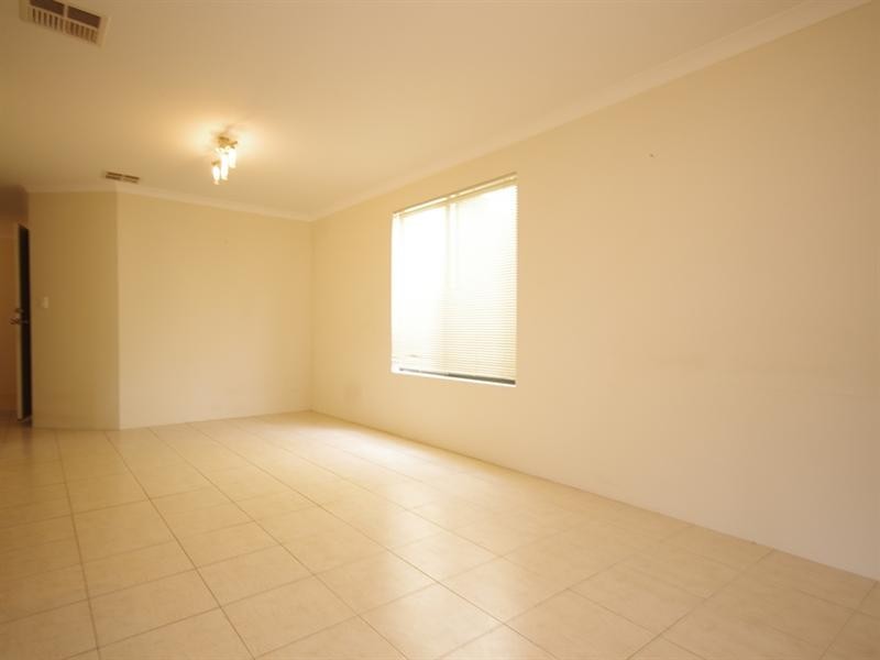 11d Kimbara Place, Nollamara WA 6061